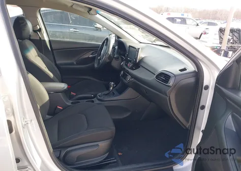 2018 Hyundai Elantra Gt из США, поврежденный, VIN KMHH35LE2JU024806